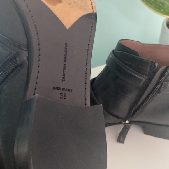 Tabitha Simmons boots outstanding quality brand new - Picture 7 of 9
